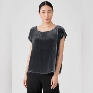 Eileen Fisher Velvet Ballet Neck Square Top gray small